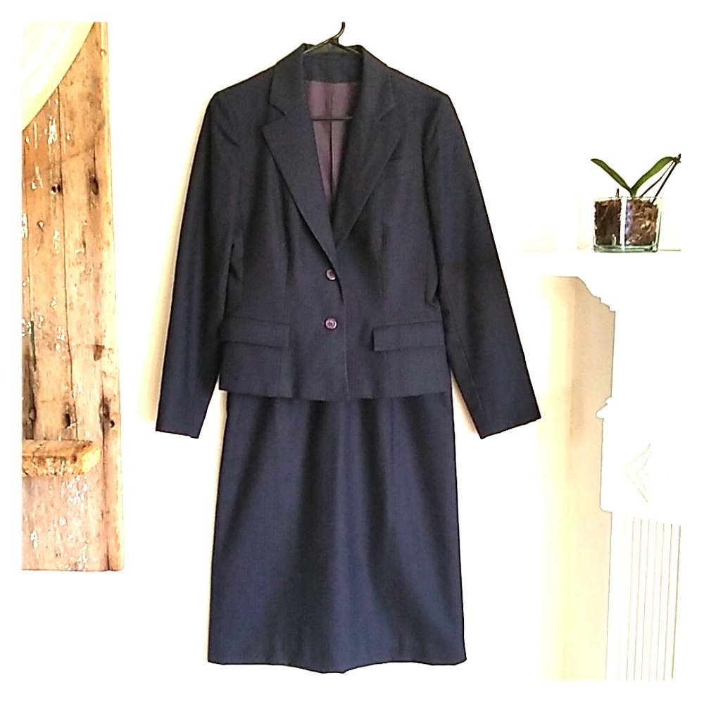 Kirkland Hall striped wool skirt suit 8